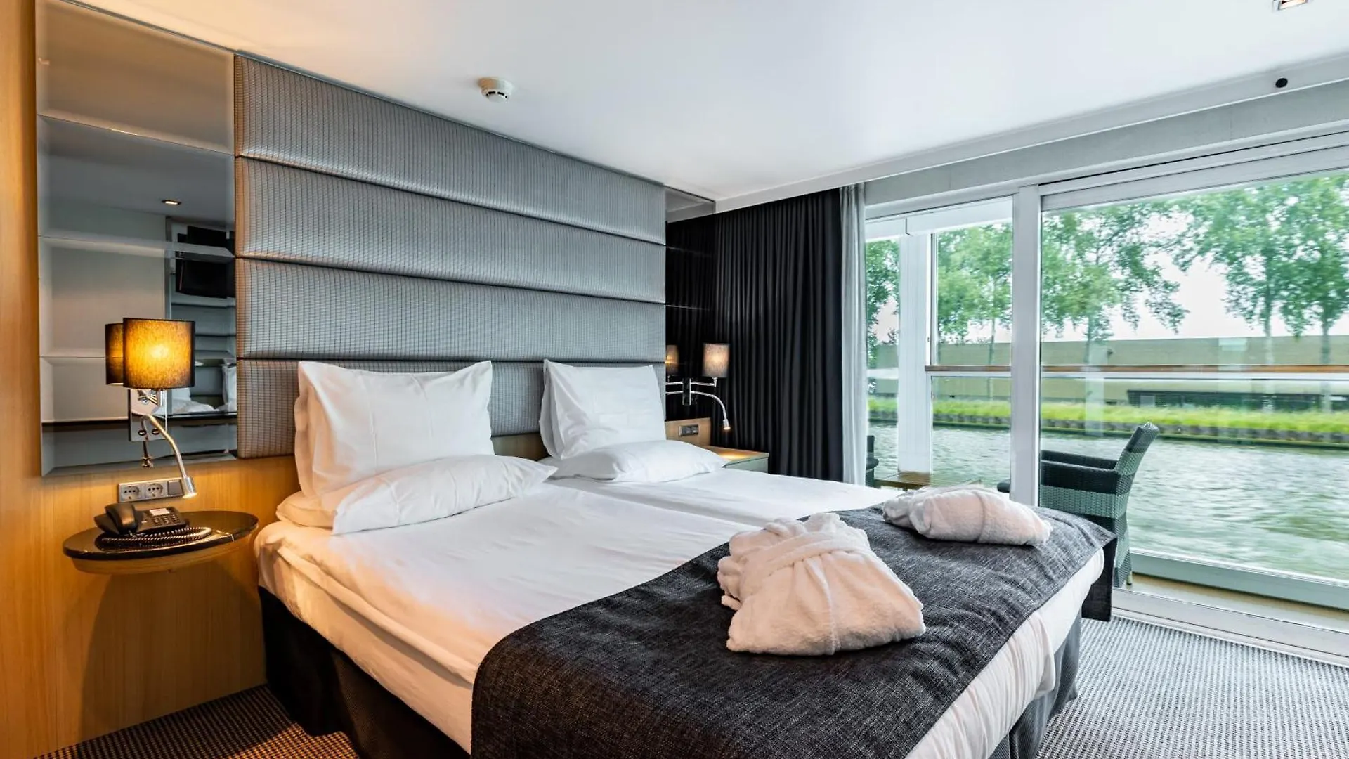 Hotelship Kd Moment Koeln Duitsland